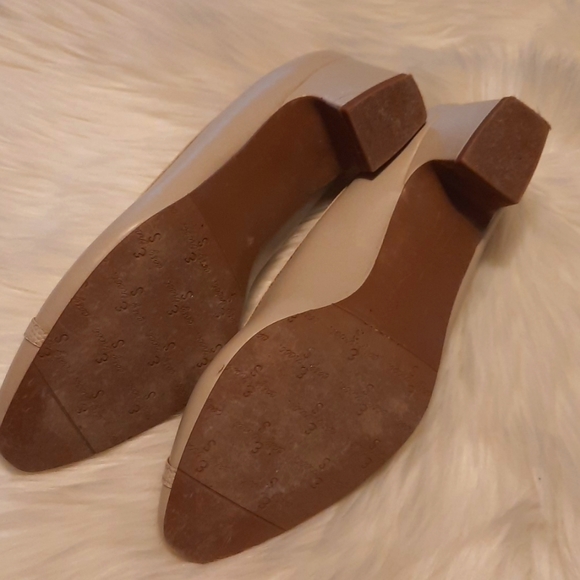 Ladies Easy Street Nude Pumps Size 8 - Picture 8 of 8